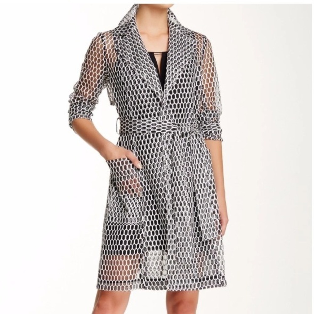 Yoana Baraschi Made in NYC Black White Geometric Print Belted Trench Coat sz 8